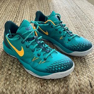 Nike Zoom Kobe Venomenon 4